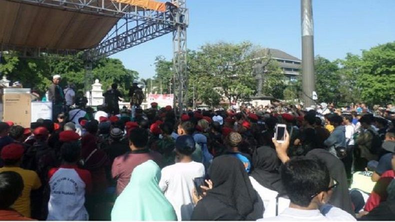 Ahmad Dhani dan Neno Warisman Batal Datangi Jalan Sehat di Solo