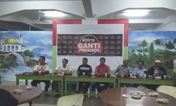 title Meski Dilarang, Relawan Bakal Deklarasi #2019GantiPresiden di Jambi Meski Dilarang, Relawan Bakal Deklarasi #2019GantiPresiden di Jambi