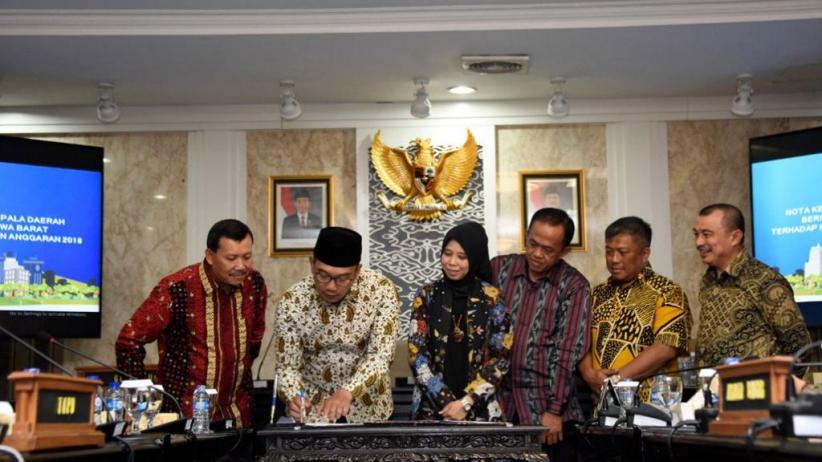 APBD Perubahan 2018 Disepakati, Emil Lanjutkan Program Aher-Demiz