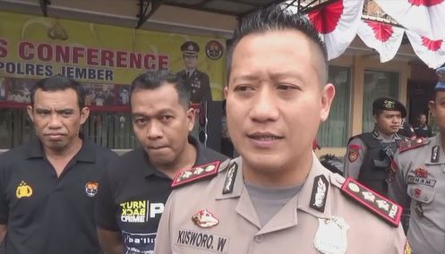 Heboh Akun Facebook Kapolres Jember Minta Pulsa, Polisi: Itu Palsu