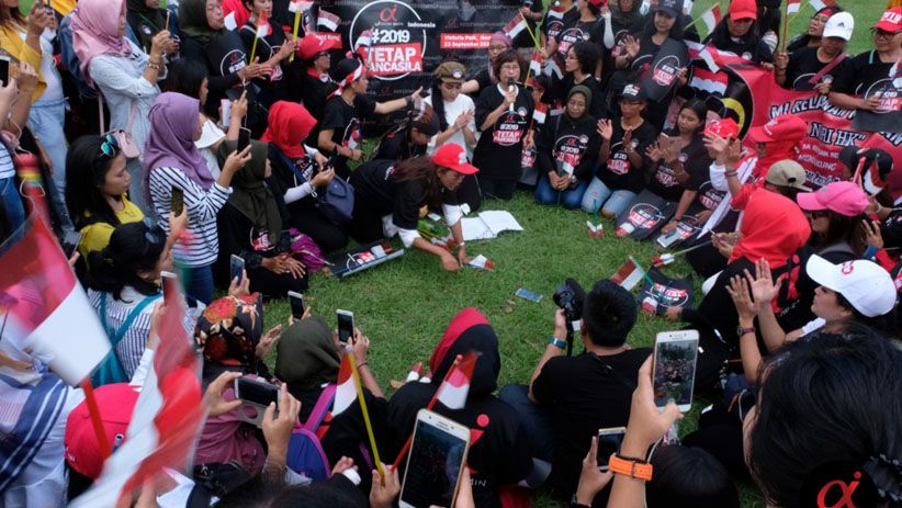 Tim Alpha dan Pekerja Migran di Hong Kong Dukung Jokowi-Ma'ruf Amin - Bagian 3