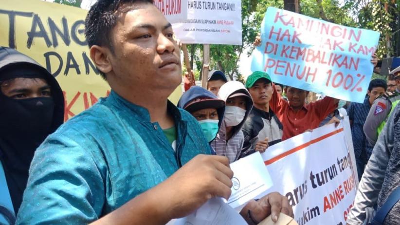 Curiga Ada Permainan, Korban Sipoa Minta KPK Awasi Proses Sidang