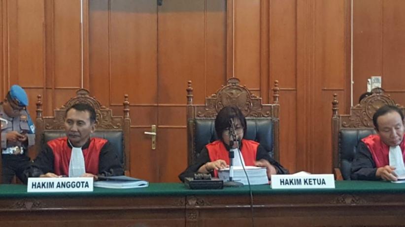 Yusril Tolak Hakim Anne Rusiana Pimpin Sidang Kasus Pasar Turi