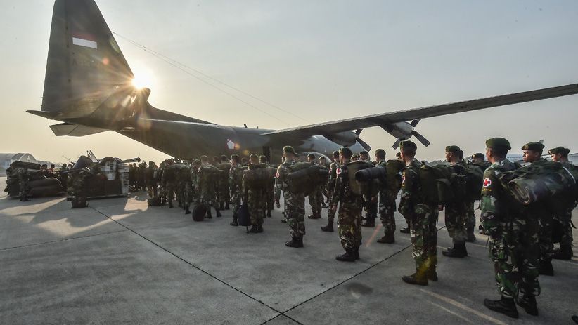 Bantu Penanganan Bencana Gempa, 200 Prajurit TNI Berangkat ke Palu - Bagian 4