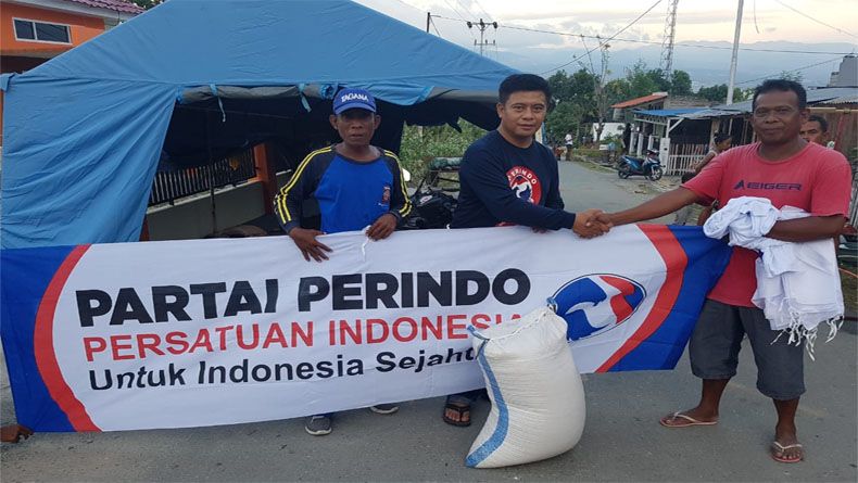 title Meski Kena Bencana, DPW Perindo Sulteng Tetap Bantu Korban Gempa Palu Meski Kena Bencana, DPW Perindo Sulteng Tetap Bantu Korban Gempa Palu