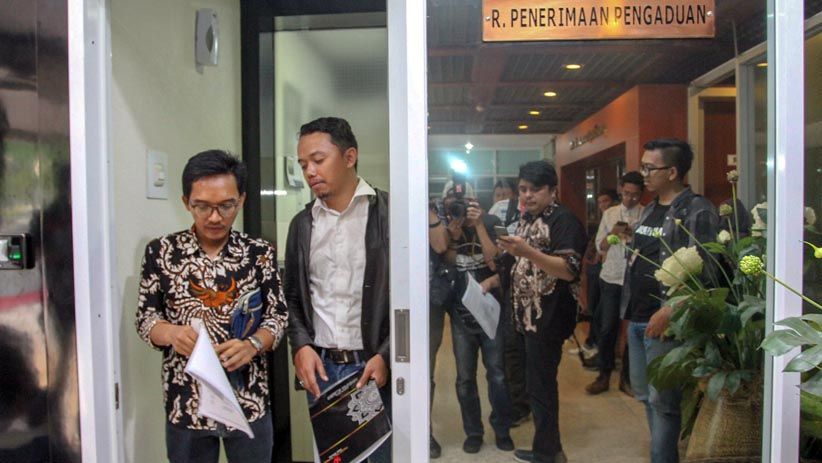 Sebarkan Hoax, Fadli Zon Dilaporkan ke MKD DPR - Bagian 3