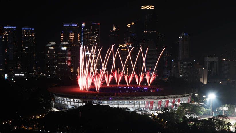 Pesta Kembang Api Meriahkan Pembukaan Asian Para Games 2018  - Bagian 5