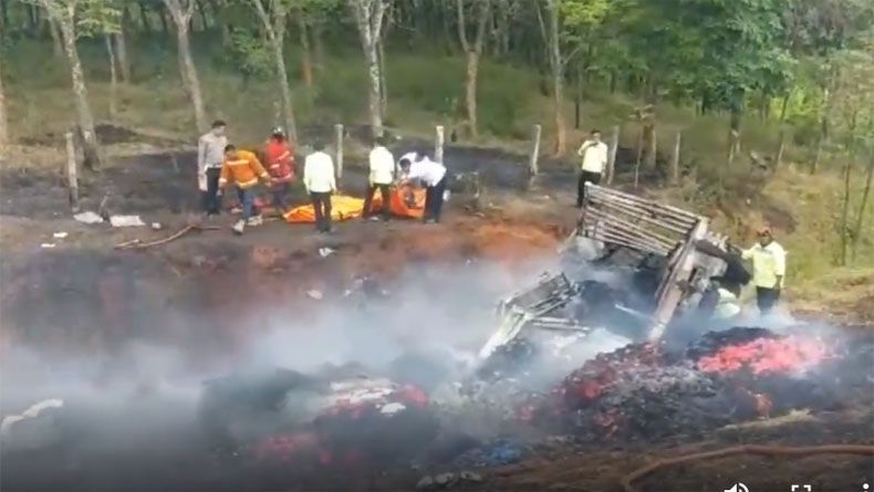 Truk Terbakar di Tol Cipali Subang, Sopir dan Kernet Tewas Terpanggang