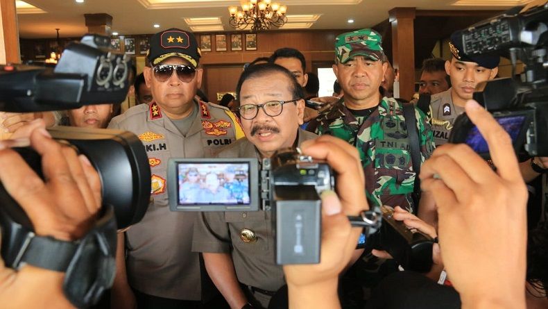 title Korban Gempa Situbondo Diminta Tak Risau, Semua Kebutuhan Ditanggung Korban Gempa Situbondo Diminta Tak Risau, Semua Kebutuhan Ditanggung