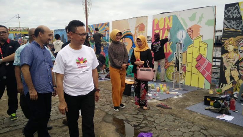 Keren, Lomba Mural FPL Pontianak Digelar di Tepi Sungai Kapuas