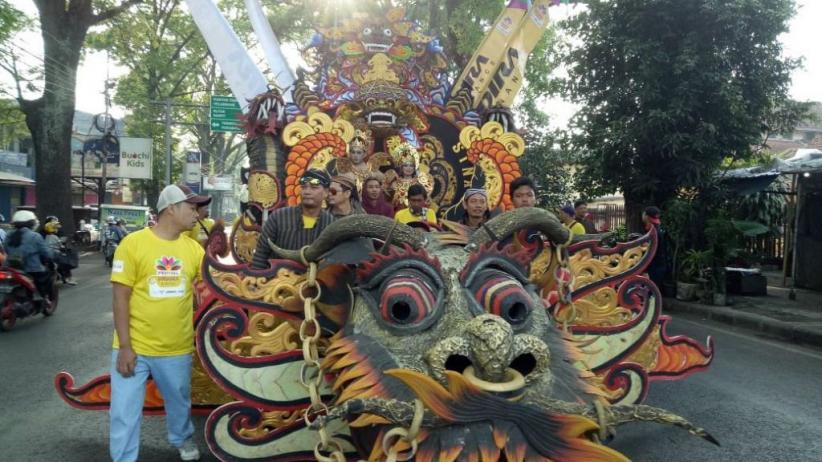 Parade Budaya Festival Pesona Lokal 2018 Pukau Warga Malang