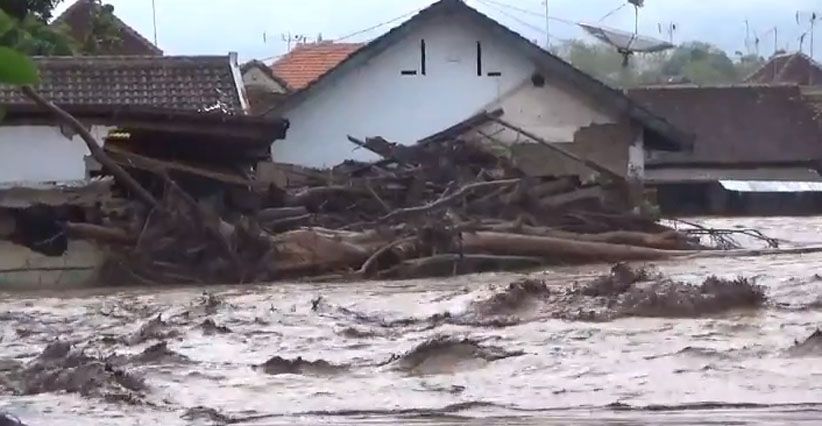 Waspadai Hujan Ekstrem, Ini Tanda-Tanda Datangnya Banjir Bandang 