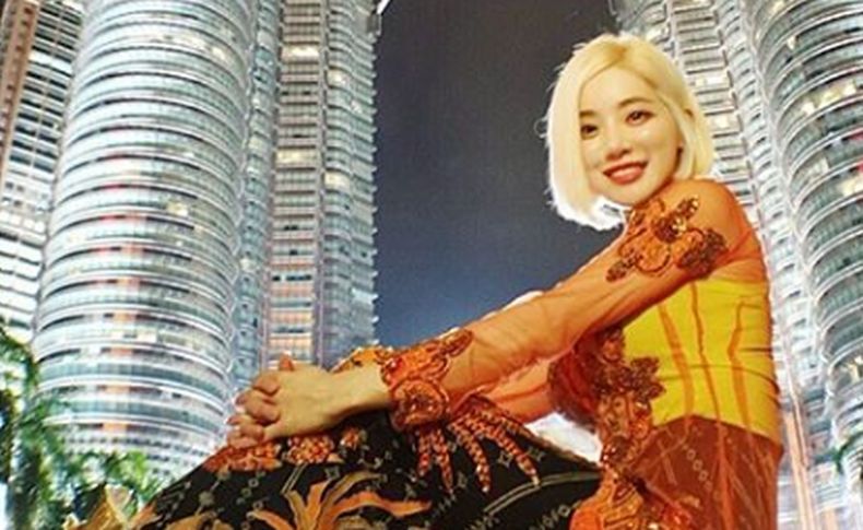 Warganet RI dan Malaysia Ribut soal Kebaya di Instagram Artis Korea