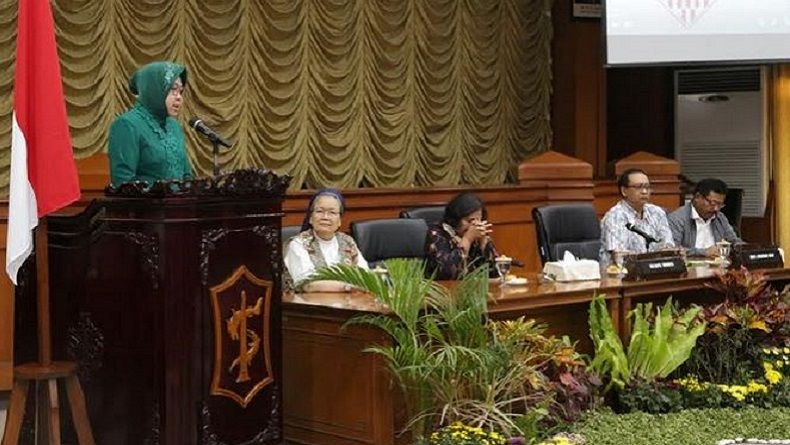 Risma Surati Jokowi, Ingin Bangun Pengolahan Limbah B3 di Surabaya