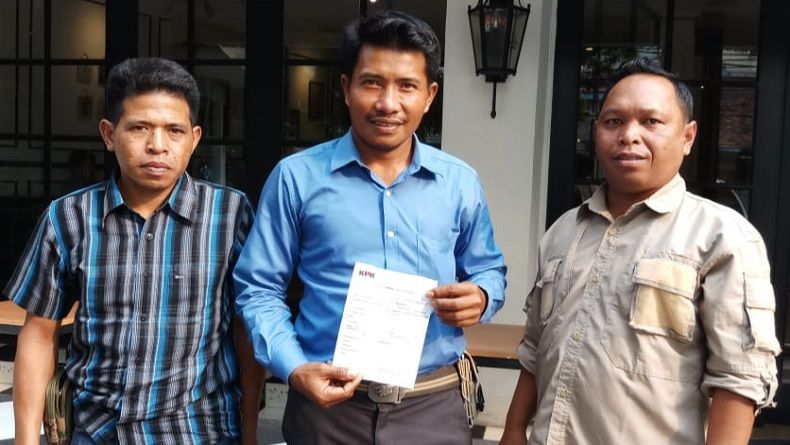 Warga Sungai Penuh Laporkan Dugaan Korupsi Pembangunan TPA ke KPK