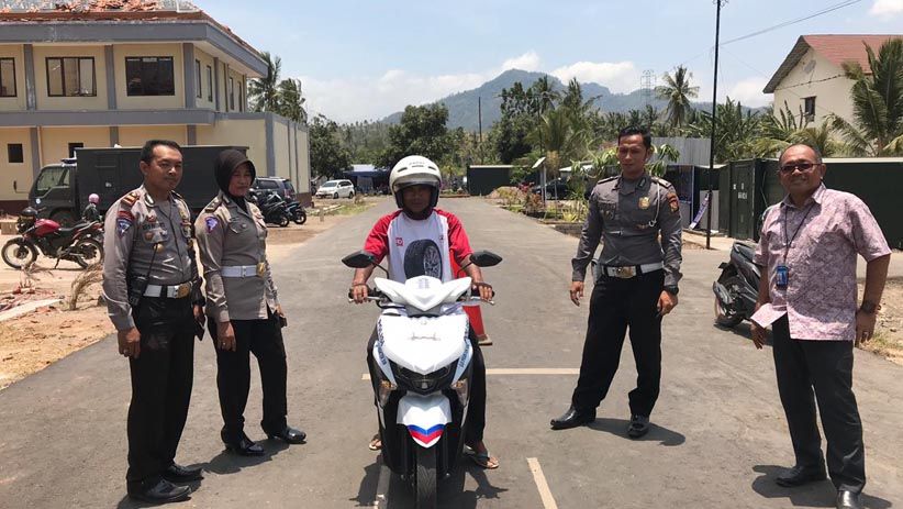 Polri dan BRI Berikan Pelayanan Penerbitan SIM Online Gratis untuk Korban Gempa - Bagian 3