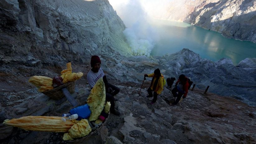Kawah Ijen, Destinasi Wisata Bumi Blambangan yang Diminati Turis Mancanegara - Bagian 4