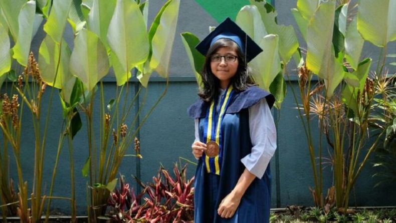 Berusia 18 Tahun, Kalyana Anjani Jadi Wisudawati Termuda di ITB