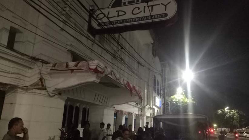 Foto-Foto Satpol PP DKI Jakarta Tutup Diskotek Old City - Bagian 6