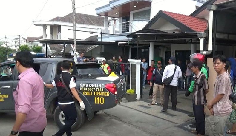 Sekeluarga Tewas di Palembang, Polisi Amankan Senpi dan Peluru 