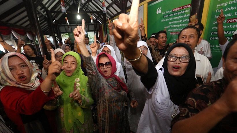 Erick Thohir dan Khofifah Resmikan Posko JKSN di Surabaya - Bagian 5