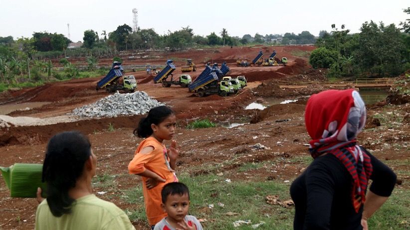 Pembangunan Jalan Tol Serpong-Cinere Terkendala Pembebasan Lahan - Bagian 3