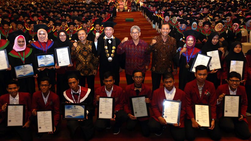 Mahasiswa UM Surabaya Rancang Rumah untuk Penyandang Disabilitas - Bagian 5