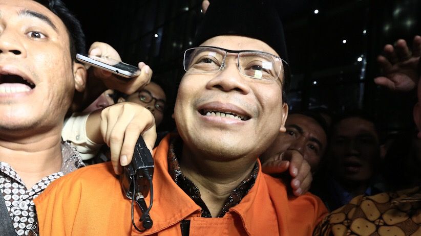 Wakil Ketua DPR Taufik Kurniawan Ditahan KPK - Bagian 3