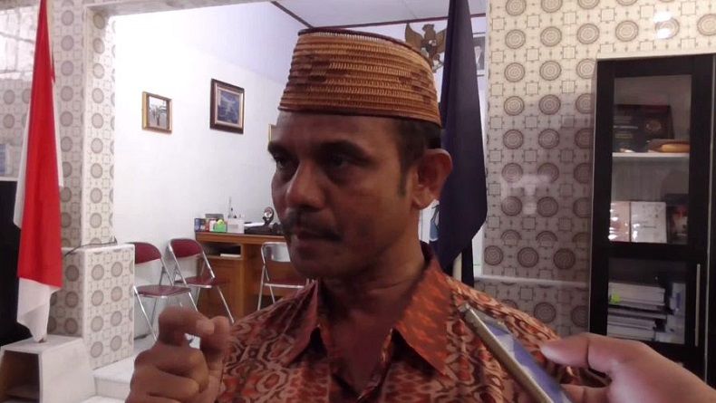 Viral Pengibaran Bendera Merah Putih Terbalik dan Jadi Bahan Lelucon