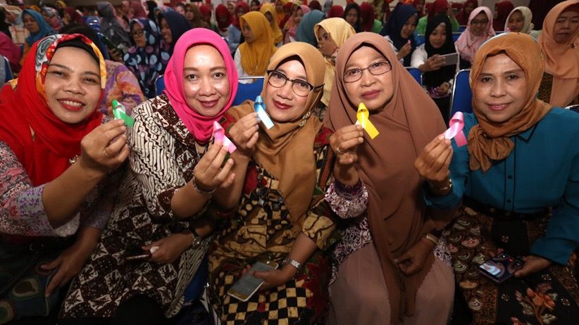 Universitas Muhammadiyah Surabaya Gelar Petisi Melawan Penyakit Kanker - Bagian 4