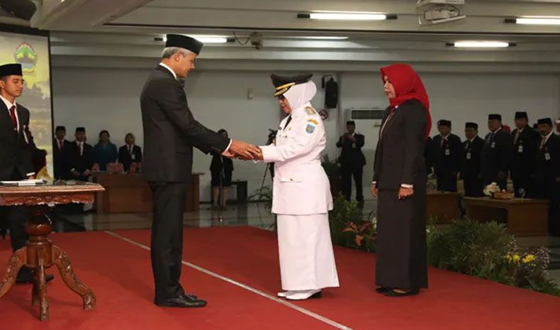 Jadi Bupati Tegal, Umi Diminta Teruskan Perjuangan Ki Enthus Susmono