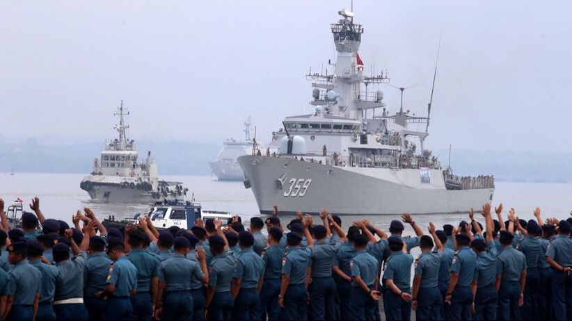 KRI Usman Harun-359 Bawa Pasukan Perdamaian PBB Tiba di Koarmada II