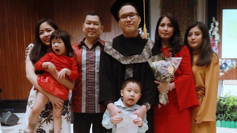 HT Hadiri Wisuda Warren Haryputra Tanoesoedibjo di IPEKA - Bagian 4