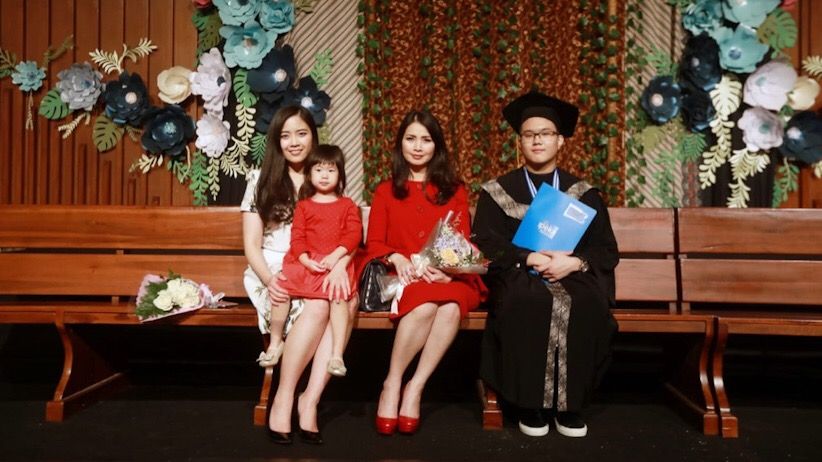 HT Hadiri Wisuda Warren Haryputra Tanoesoedibjo di IPEKA - Bagian 5