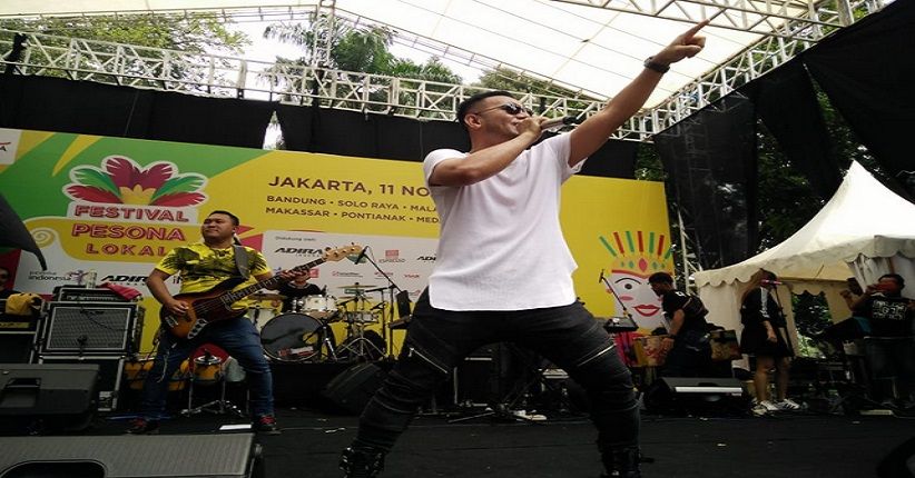 Judika Sapa Peserta Festival Pesona Lokal Dengan Aku Yang Tersakiti