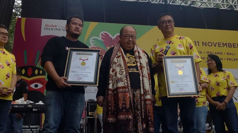 Gelar Festival Pesona Lokal di 9 Kota, Adira Finance dan iNews Raih MURI - Bagian 1