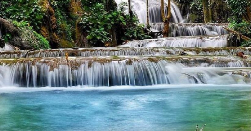 Air Terjun Salodik di Sulteng Terlihat Eksotis, Bebatuannya Berundak