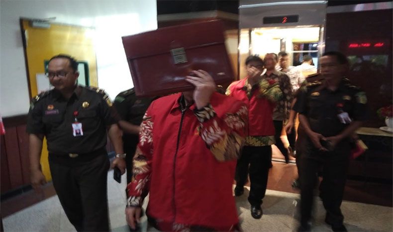 Jadi Tersangka, Mantan Dirut dan Dirkeu Jamkrida Jatim Ditahan Kejati