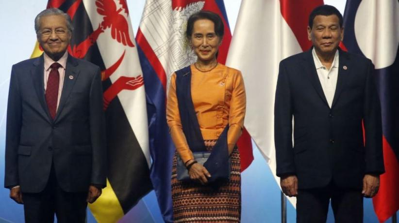 Mahathir Kecam Keras Aung San Suu Kyi dalam Tangani Krisis Rohingya