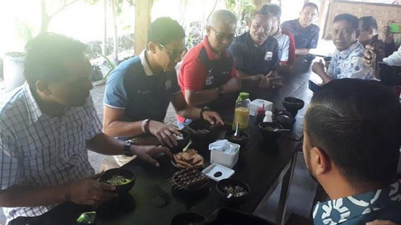 title Sandi Sarapan Soto Bathok dan Temukan Tempe Tak Setipis ATM di DIY Sandi Sarapan Soto Bathok dan Temukan Tempe Tak Setipis ATM di DIY