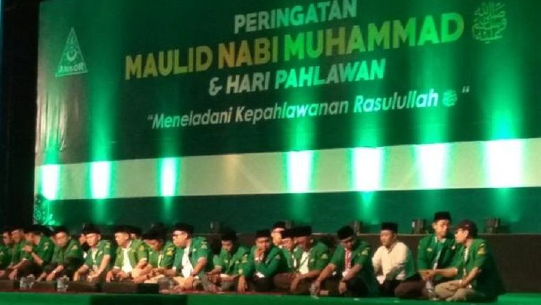 Ratusan Ribu Banser Selawat dan Tahlil Bersama di Alun-Alun Kajen