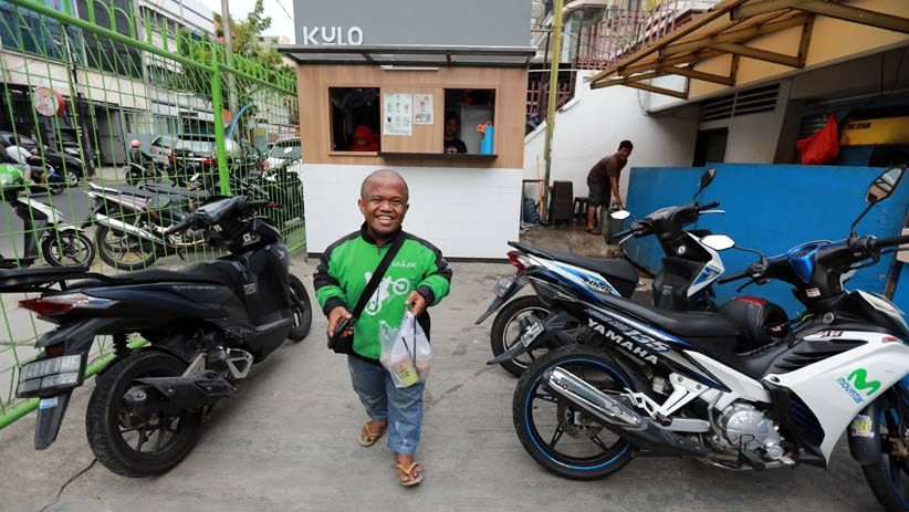 Potret Para Pekerja Keras Bertubuh Mini - Bagian 5