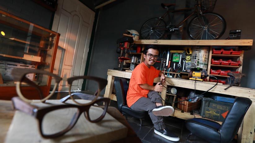 Potret Para Pekerja Keras Bertubuh Mini - Bagian 8