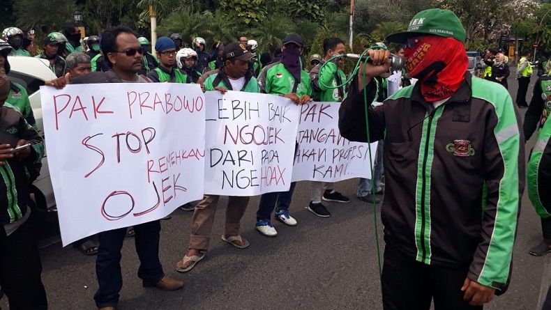 Ratusan Pengemudi Ojol Demo Desak Prabowo Minta Maaf secara Terbuka