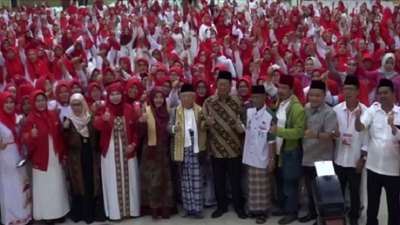 Ma'ruf Amin Lantik Ribuan Srikandi Lampung, Targetkan 70 Persen Suara