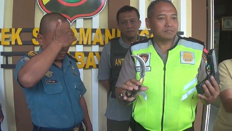 Demi Terlihat Gagah, Kuli Bangunan di Surabaya Ini Jadi TNI Gadungan