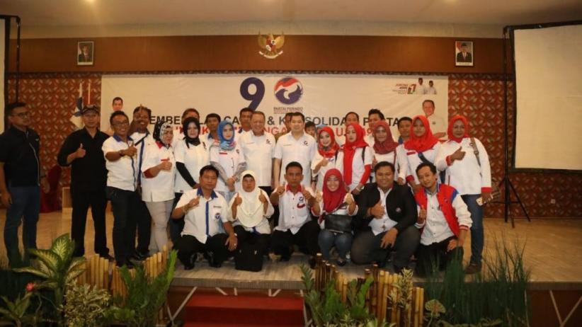 Pembekalan di Tegal, HT: Kebijakan Industri 4.0 Harus Hati-Hati