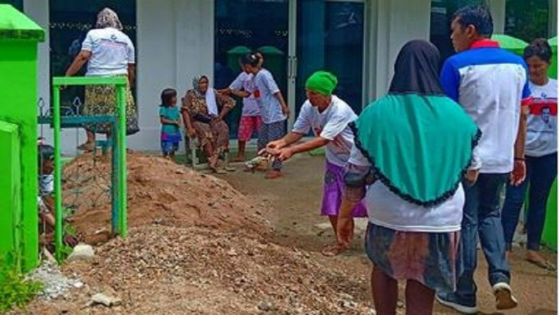 Peduli Lingkungan, Caleg Perindo Gelar Aksi Bersih-Bersih di Padang