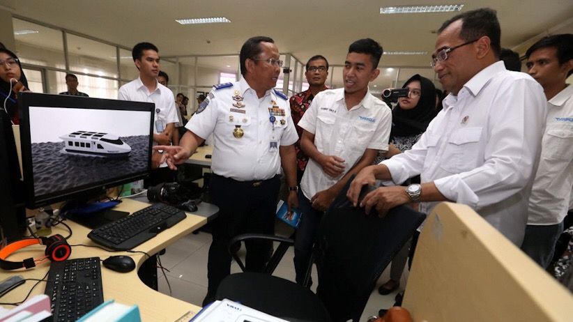 Menhub Kunjungi Pusat Desain dan Rekayasa Kapal Nasional Karya ITS Surabaya - Bagian 3