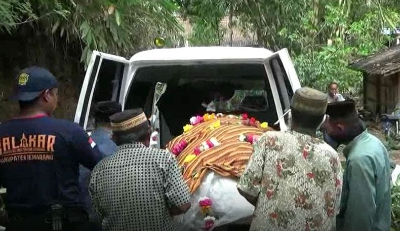 2 Hari Tak Terlihat, Wanita Ini Ditemukan Tewas Membusuk di Kamar